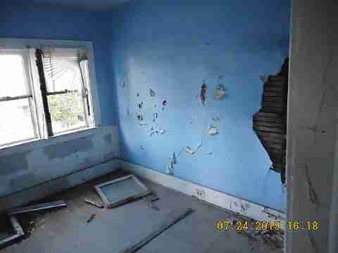 6700 Clifton (32)_m.jpg